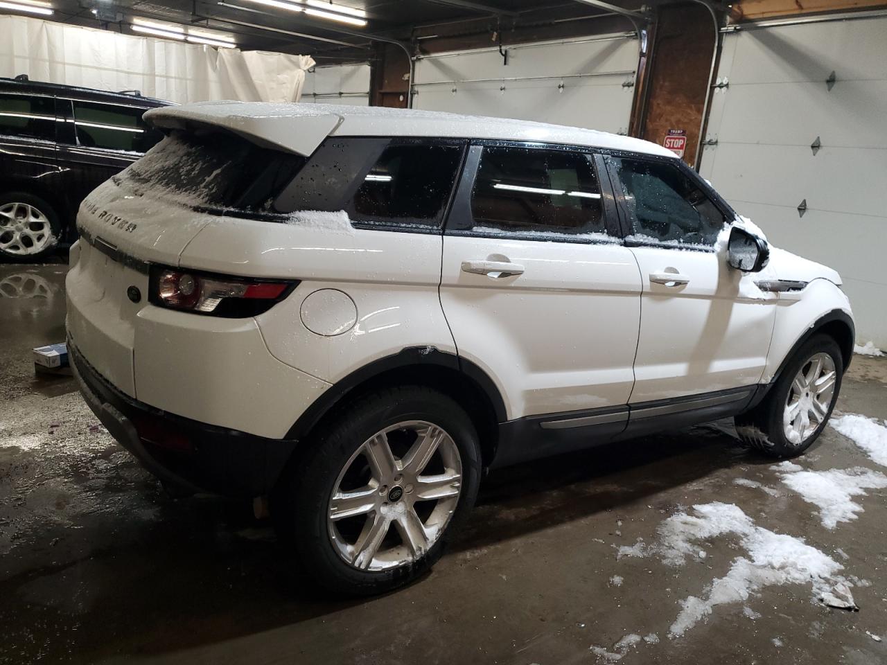 2013 Land Rover Range Rover VIN SALVP2BG7DH846326 Copart auction photo, all over damage thumbnail 3
