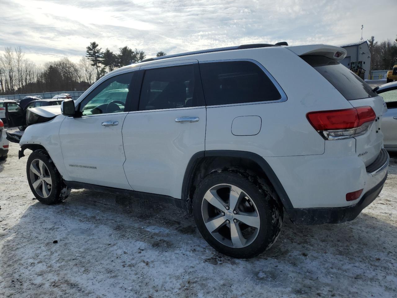 2016 Jeep Grand Cherokee VIN 1C4RJFBG9GC456119 Copart auction photo, front end damage thumbnail 2