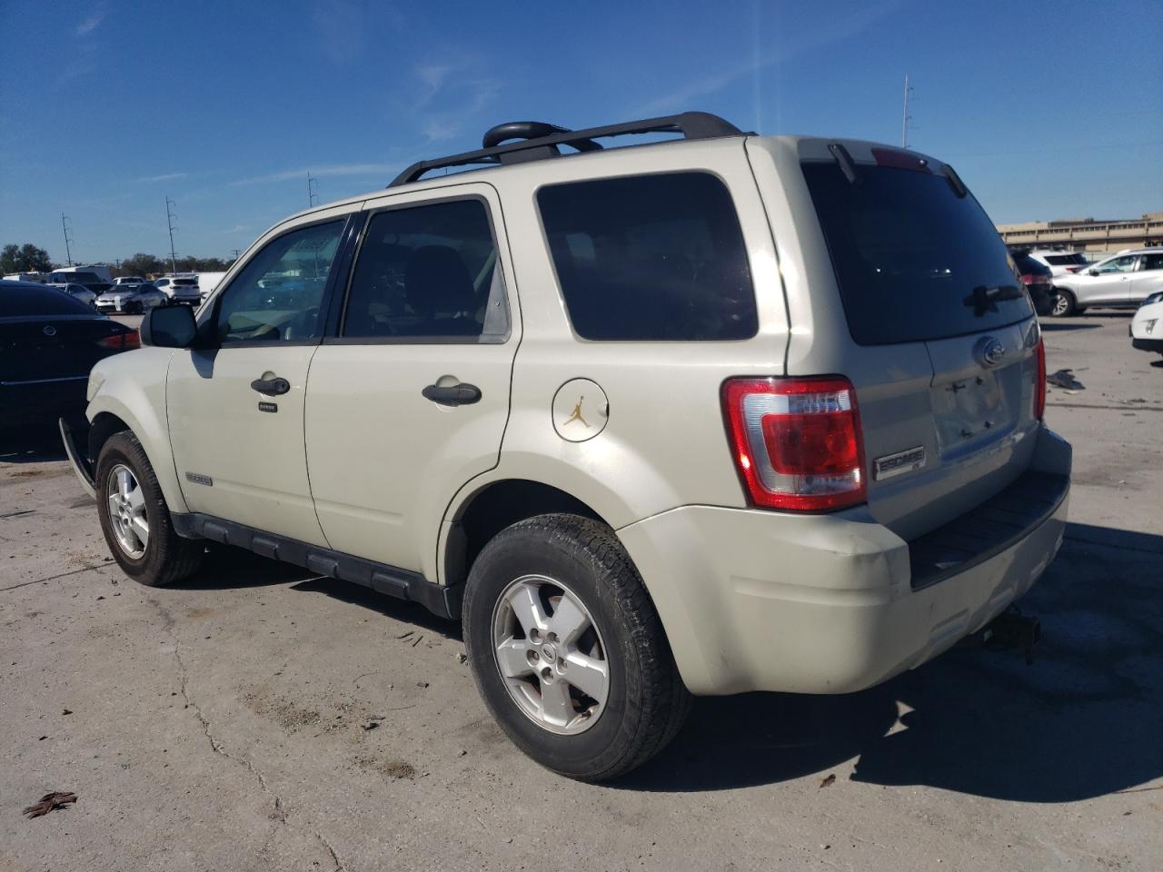 2008 Ford Escape VIN 1FMCU03Z28KA85818 Copart auction photo, front end damage thumbnail 2