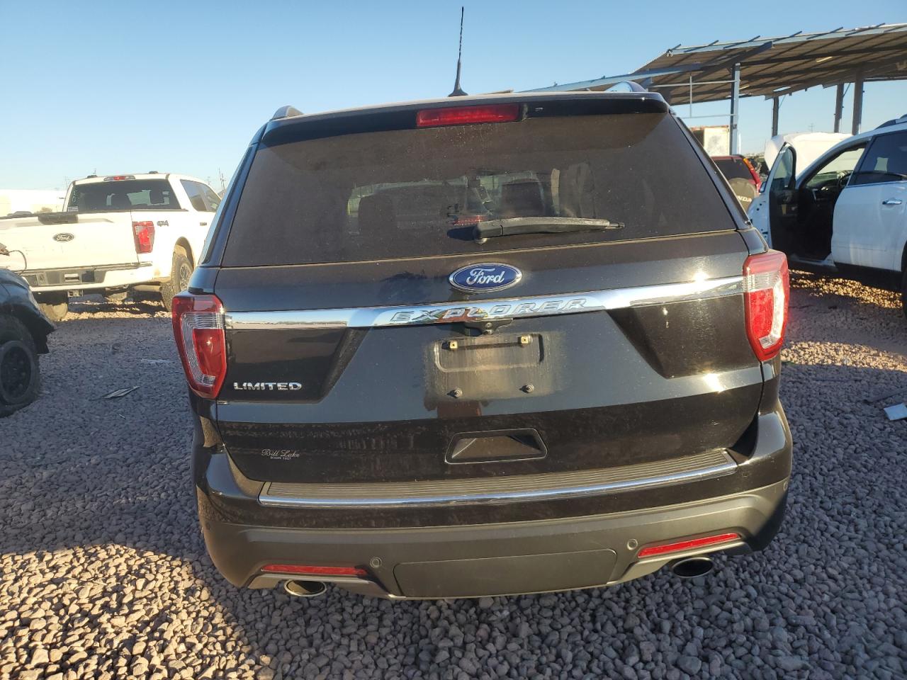 2019 Ford Explorer VIN 1FM5K7F89KGB13277 Copart auction photo, front end / side damage thumbnail 6