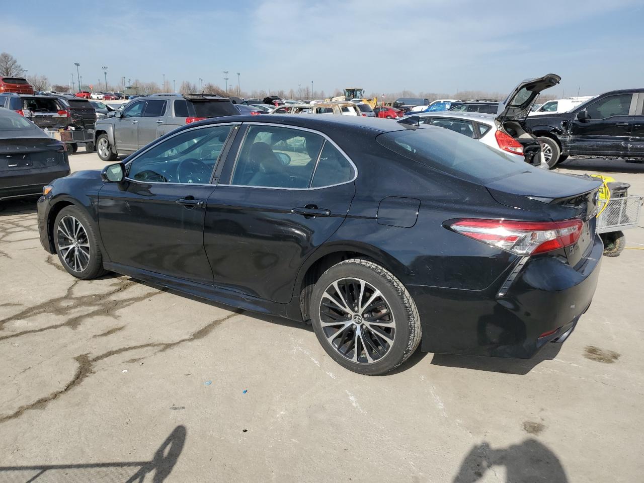 2019 Toyota Camry VIN 4T1B11HK4KU223778 Copart auction photo, side damage thumbnail 2