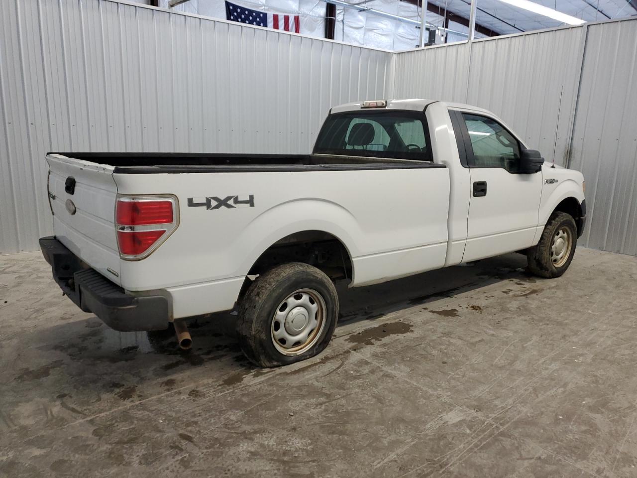 2011 Ford F-150 VIN 1FTMF1EM0BKD53413 Copart auction photo, water/flood / minor dent/scratches damage thumbnail 3
