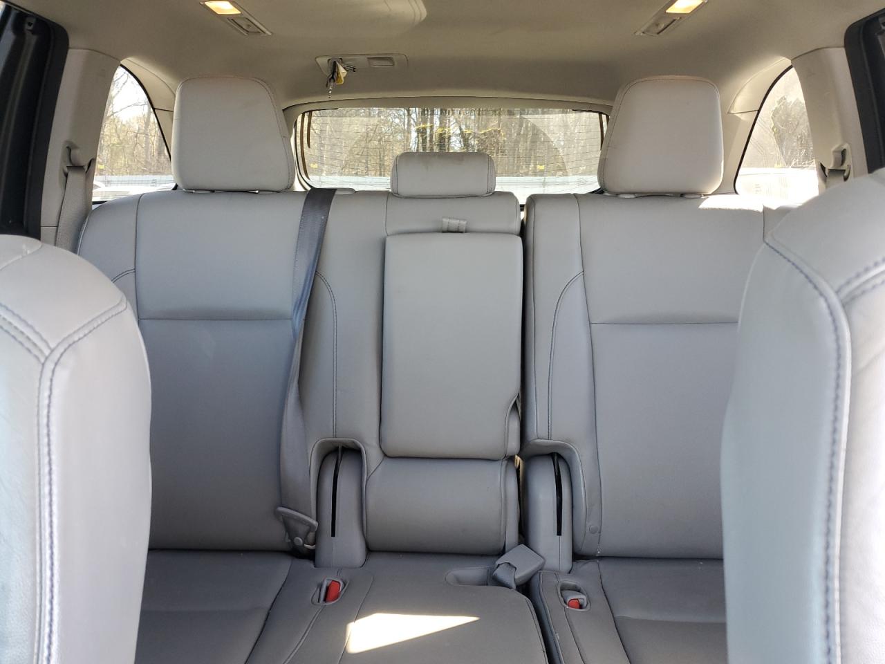 2015 Toyota Highlander VIN 5TDJKRFH1FS174858 Copart auction photo, front end damage thumbnail 10