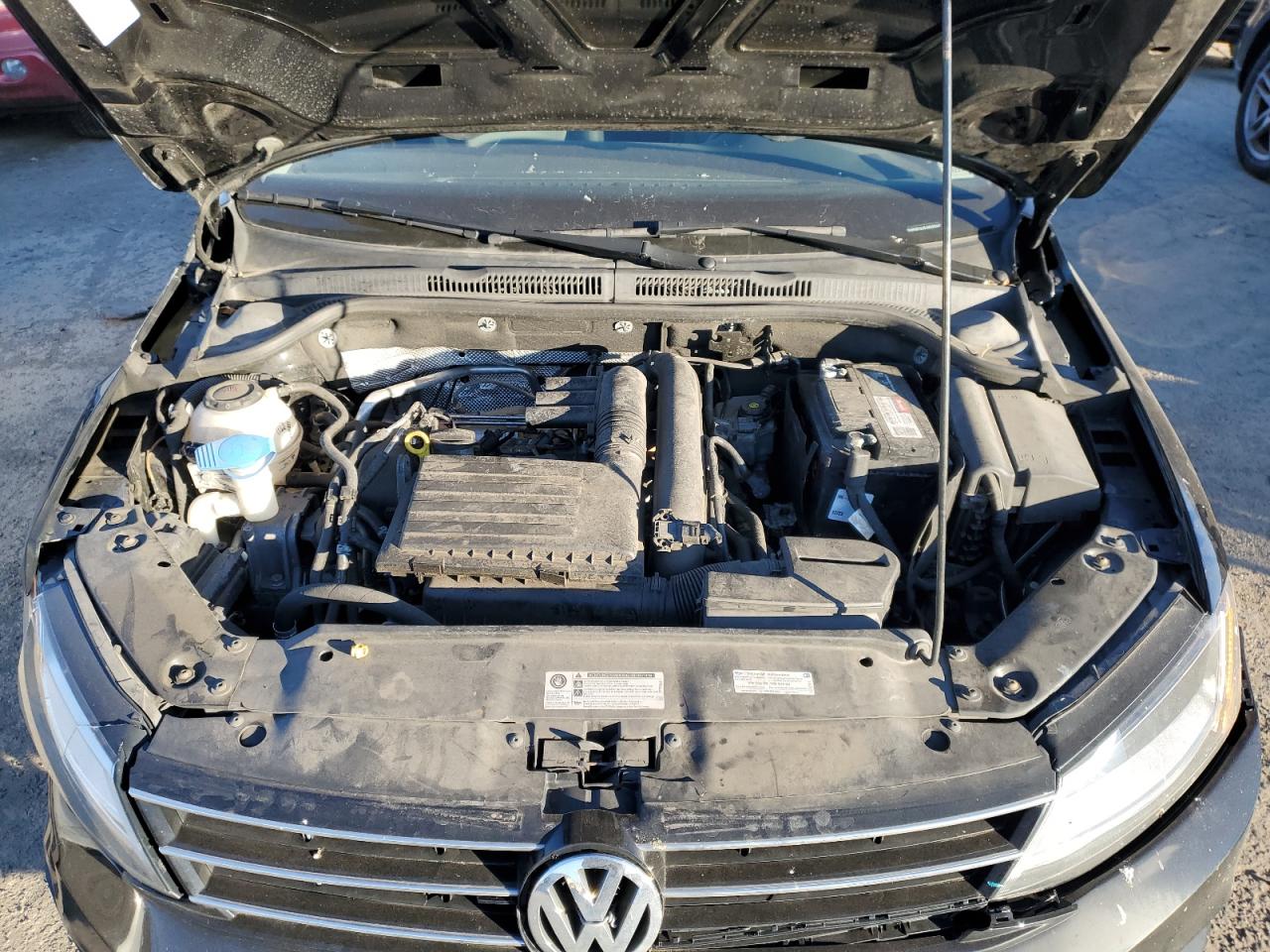 2018 Volkswagen Jetta VIN 3VW2B7AJ5JM258447 Copart auction photo, all over damage thumbnail 11