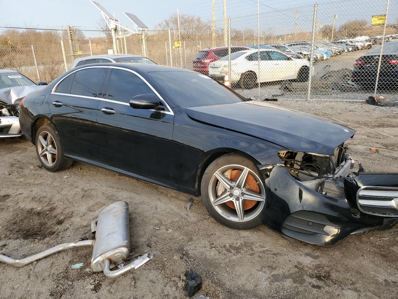 2017 Mercedes-Benz E-klasse VIN WDDZF4KB4HA025541 Copart auction photo, all over damage thumbnail 4