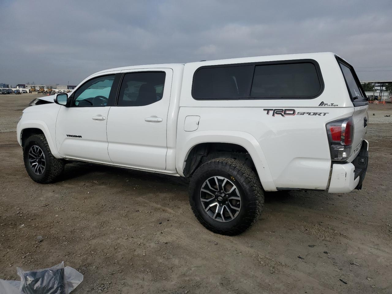 2020 Toyota Tacoma VIN 3TMAZ5CN2LM116140 Copart auction photo, front end damage thumbnail 2