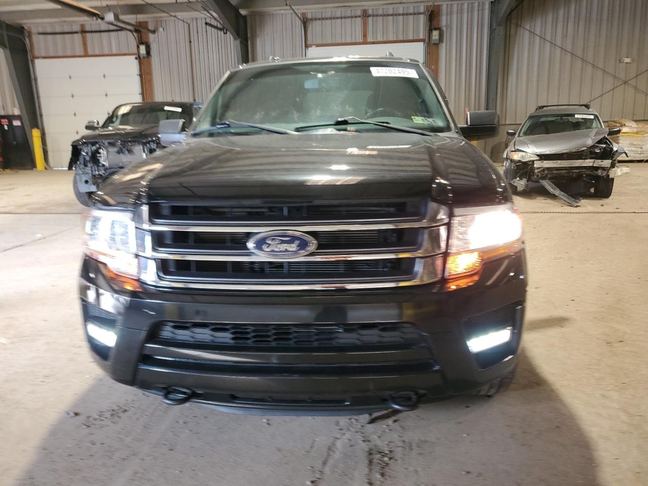 2015 Ford Expedition VIN 1FMJU1JT9FEF19174 Copart auction photo, rear end damage thumbnail 5