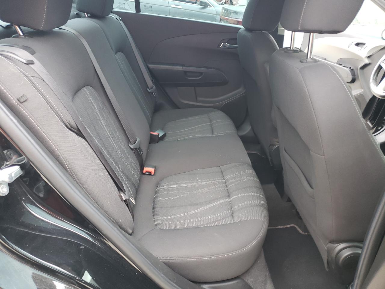 2018 Chevrolet Sonic VIN 1G1JD5SH9J4137014 Copart auction photo, rear end / minor dent/scratches damage thumbnail 10