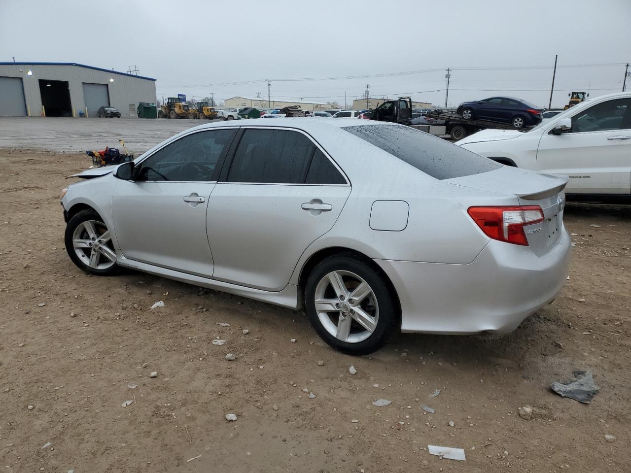 2014 Toyota Camry VIN 4T1BF1FK0EU366378 Copart auction photo, front end / minor dent/scratches damage thumbnail 2