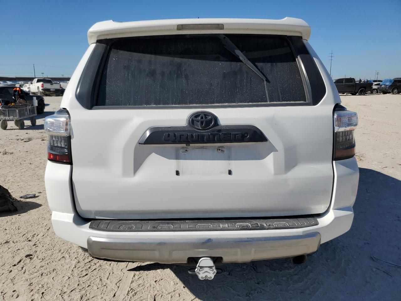 2018 Toyota 4Runner VIN JTEBU5JR1J5548550 Copart auction photo, front end / minor dent/scratches damage thumbnail 6