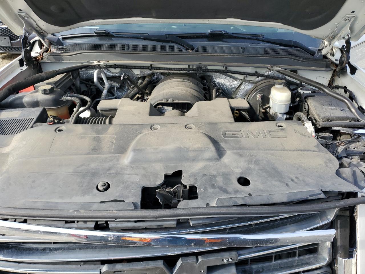 2015 GMC Yukon VIN 1GKS2BKC9FR119759 Copart auction photo, front end damage thumbnail 12