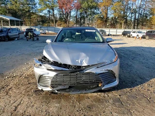 2021 Toyota Camry VIN 4T1F11AKXMU552063 Copart auction photo, front end damage thumbnail 13