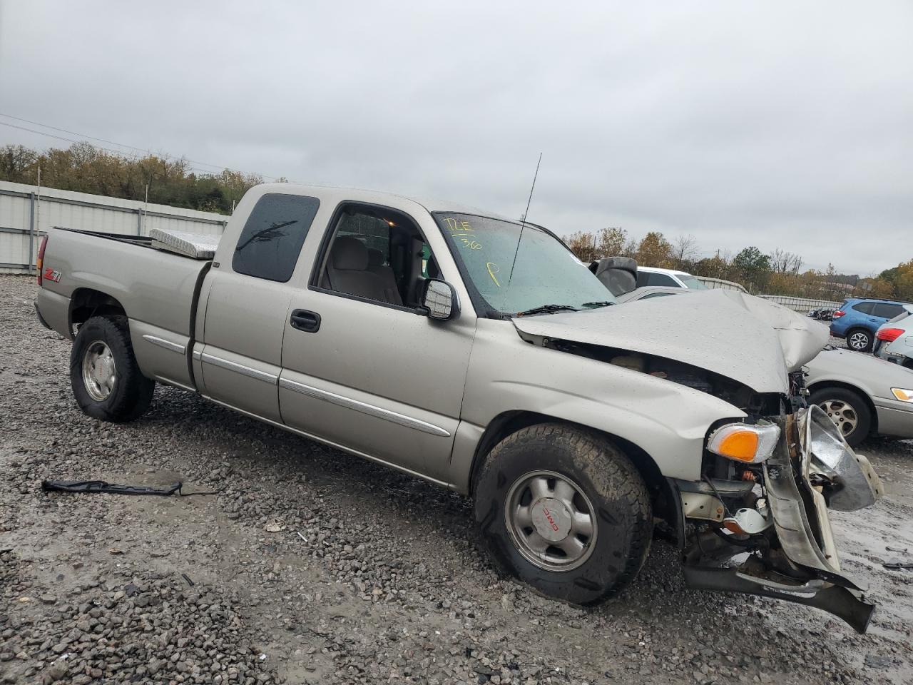 1999 GMC Sierra VIN 1GTEK19T2XE552146 Copart auction photo, front end / top/roof damage thumbnail 4