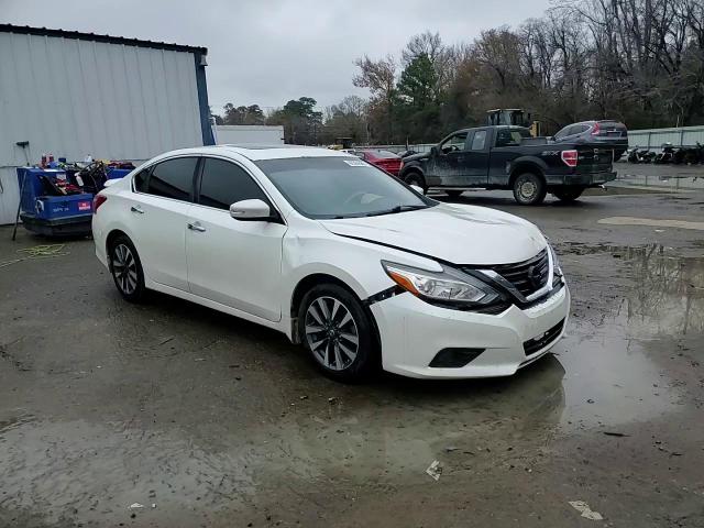 2017 Nissan Altima VIN 1N4AL3AP7HC488663 Copart auction photo, front end / rear end damage thumbnail 13