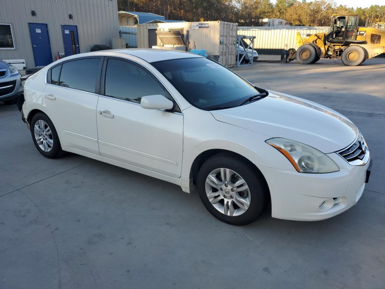 2011 Nissan Altima VIN 1N4AL2AP7BC152349 Copart auction photo, rear end / minor dent/scratches damage thumbnail 4