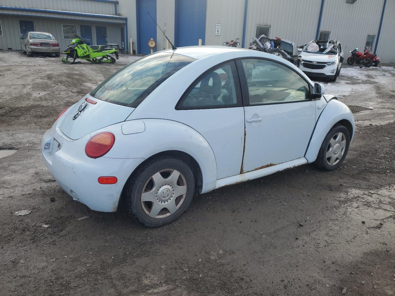 2000 Volkswagen Beetle VIN 3VWCA21C0YM489374 Copart auction photo, front end damage thumbnail 3