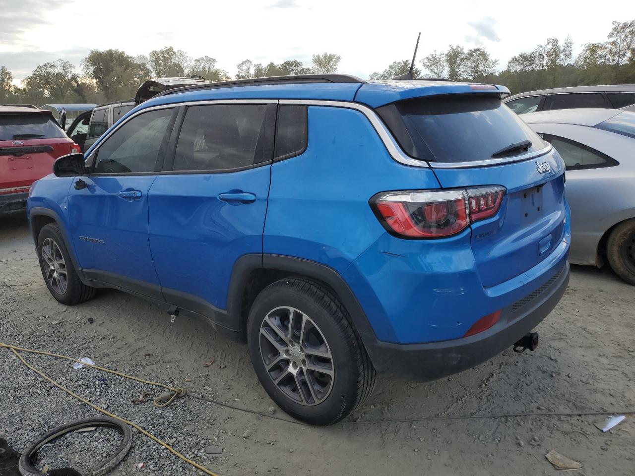2020 Jeep Compass VIN 3C4NJCBB3LT158858 Copart auction photo, side damage thumbnail 2