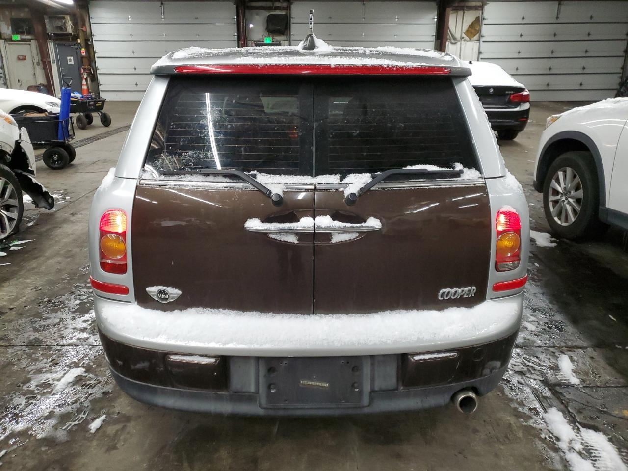 2008 MINI Cooper VIN WMWML33578TJ47165 Copart auction photo, minor dent/scratches damage thumbnail 6