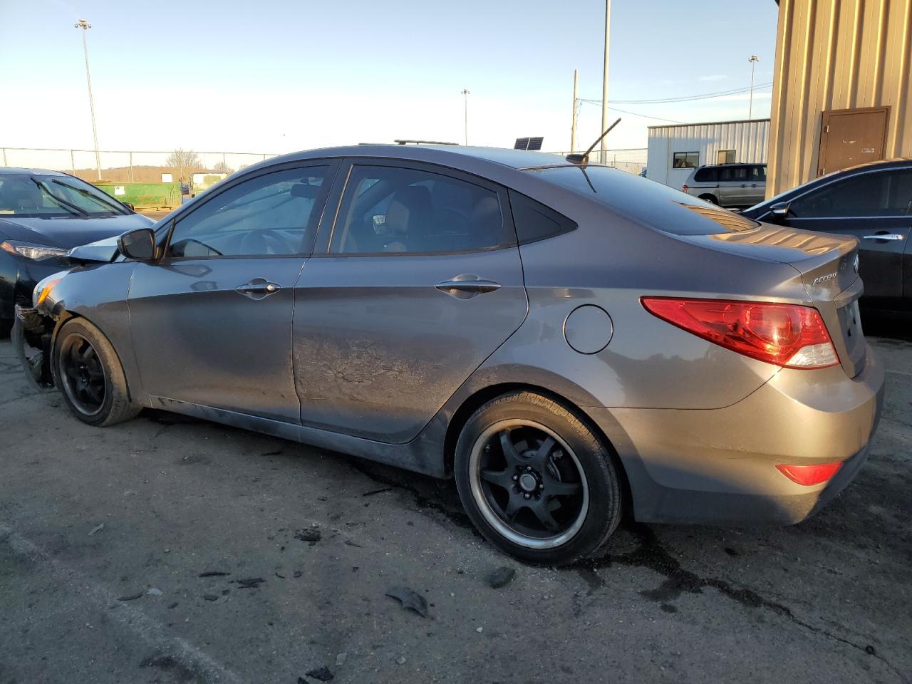 2014 Hyundai Accent VIN KMHCU4AE9EU752052 Copart auction photo, front end damage thumbnail 2
