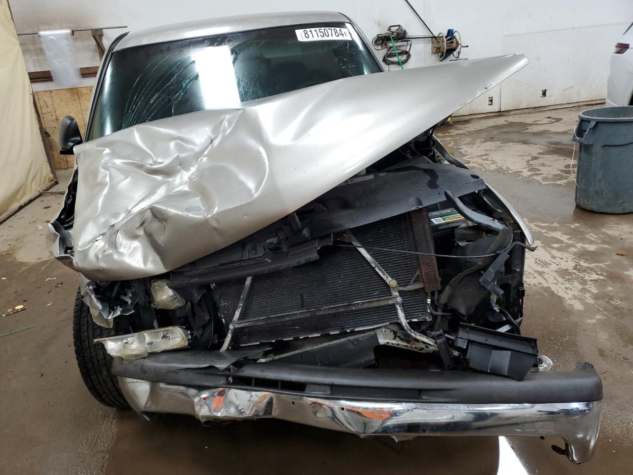 1999 Chevrolet Silverado VIN 1GCEC14WXXE176777 Copart auction photo, front end / minor dent/scratches damage thumbnail 5