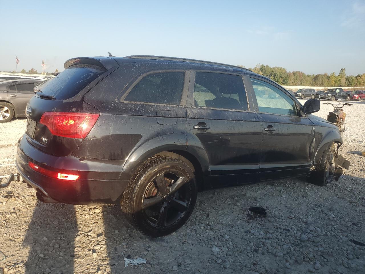 2015 Audi Q7 VIN WA1LGAFE4FD023522 Copart auction photo, front end / side damage thumbnail 3