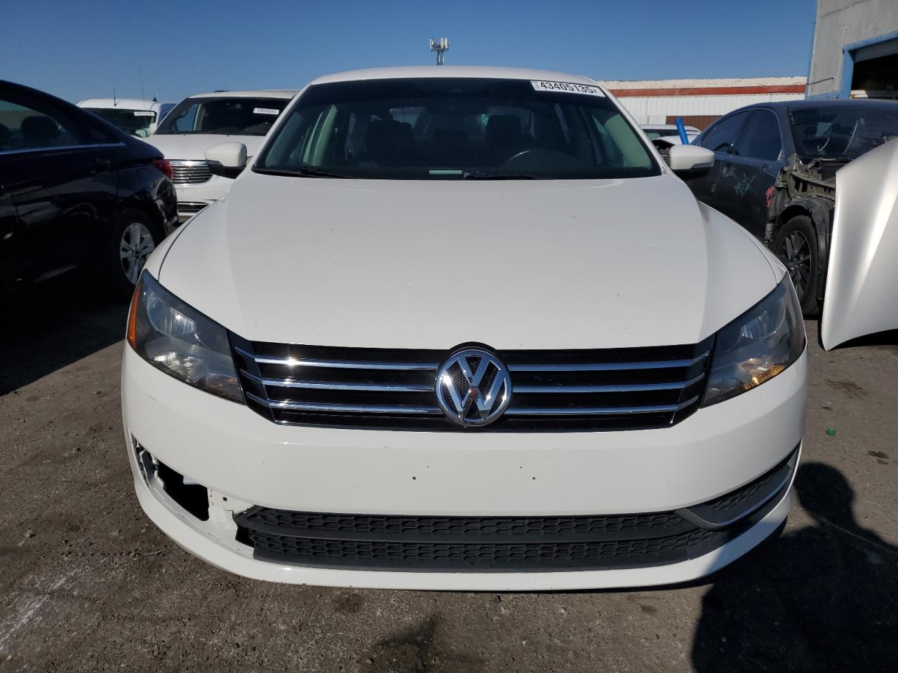 2014 Volkswagen Passat VIN 1VWBP7A32EC014345 Copart auction photo, side damage thumbnail 5