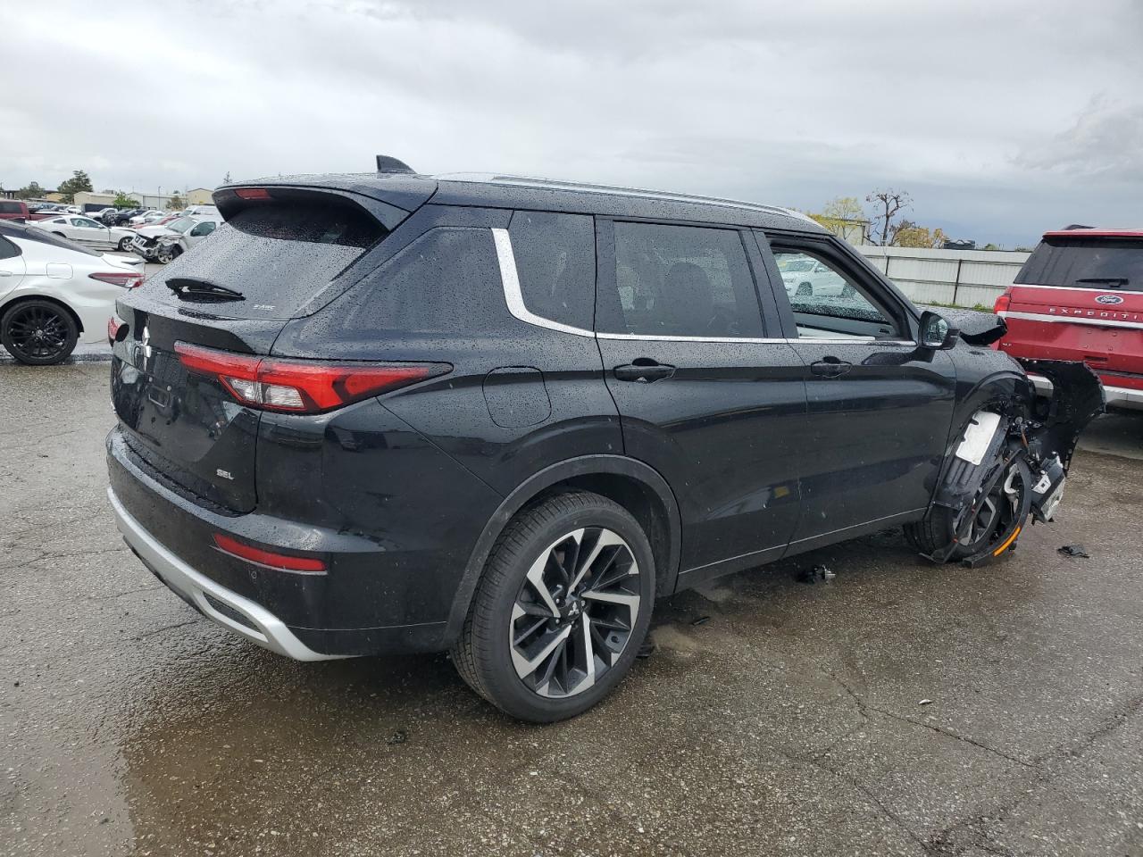 2024 Mitsubishi Outlander VIN JA4J4WA83RZ079537 Copart auction photo, front end damage thumbnail 3
