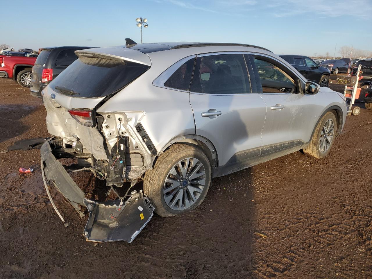2020 Ford Escape VIN 1FMCU9DZXLUB22727 Copart auction photo, rear end / minor dent/scratches damage thumbnail 3