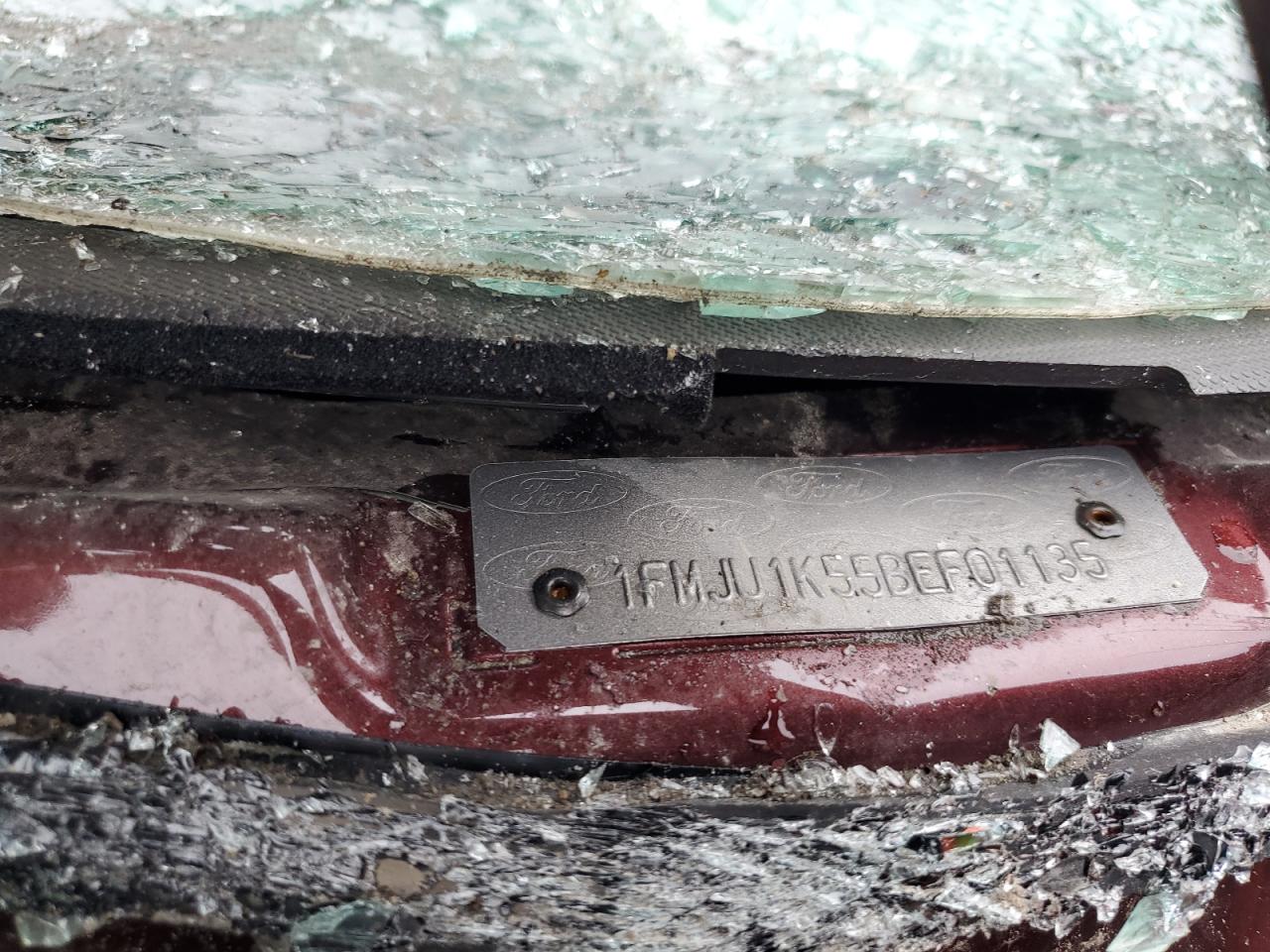 2011 Ford Expedition VIN 1FMJU1K55BEF01135 Copart auction photo, all over damage thumbnail 16