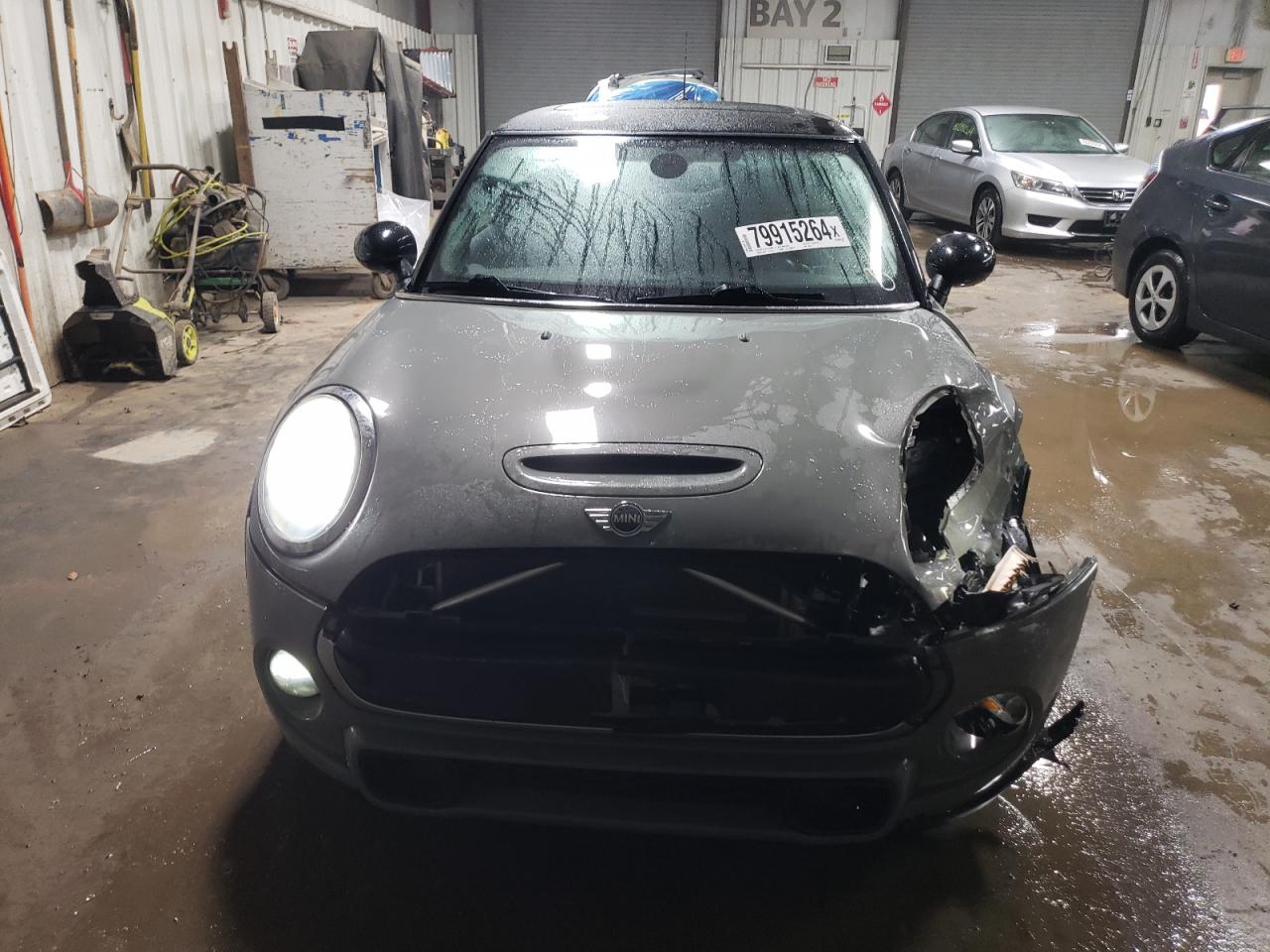 2015 MINI Cooper VIN WMWXP7C57F2A38767 Copart auction photo, front end damage thumbnail 5