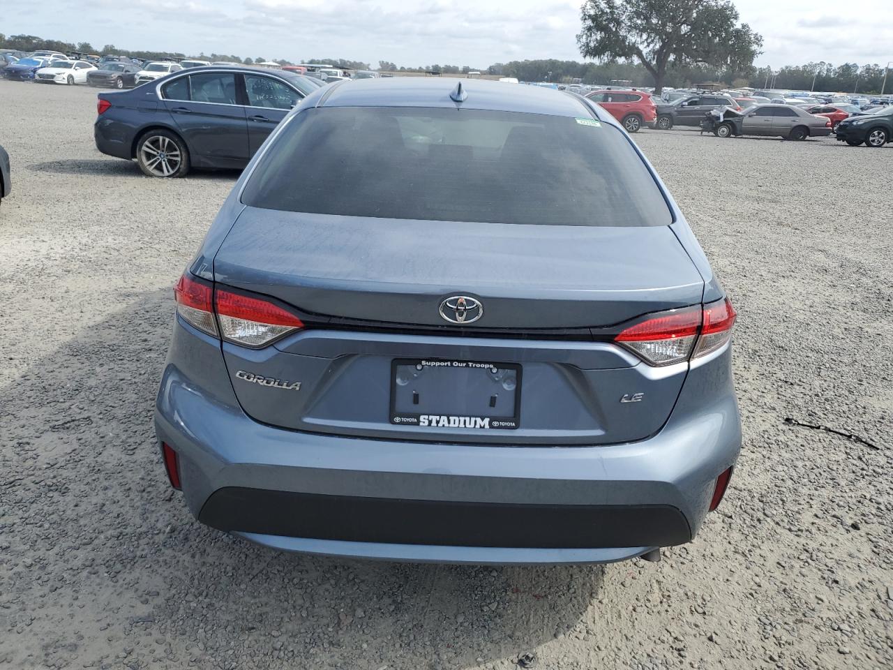 2022 Toyota Corolla VIN 5YFEPMAE7NP384035 Copart auction photo, front end damage thumbnail 6