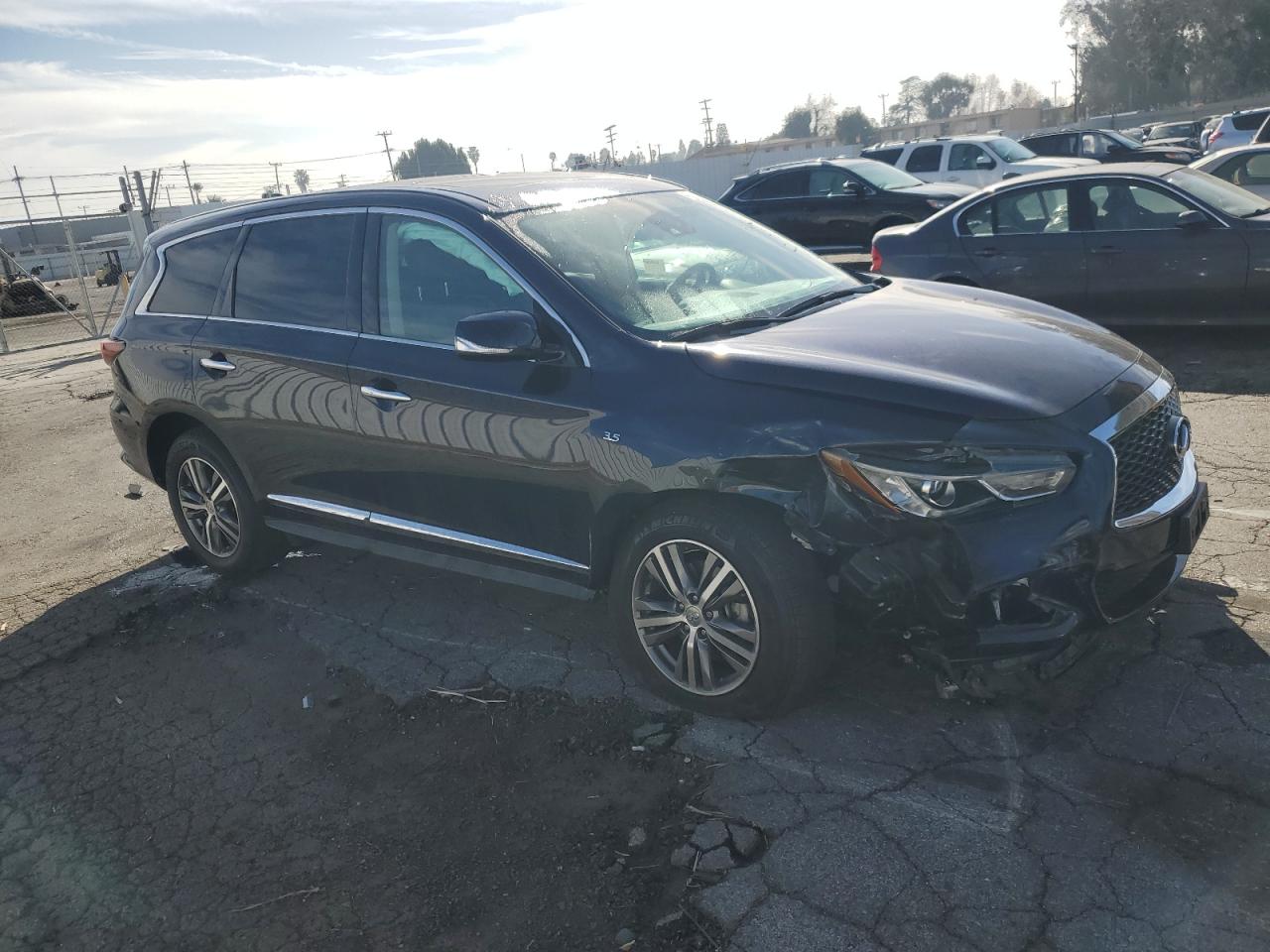 2020 Infiniti QX60 VIN 5N1DL0MM2LC515697 Copart auction photo, front end / rollover damage thumbnail 4
