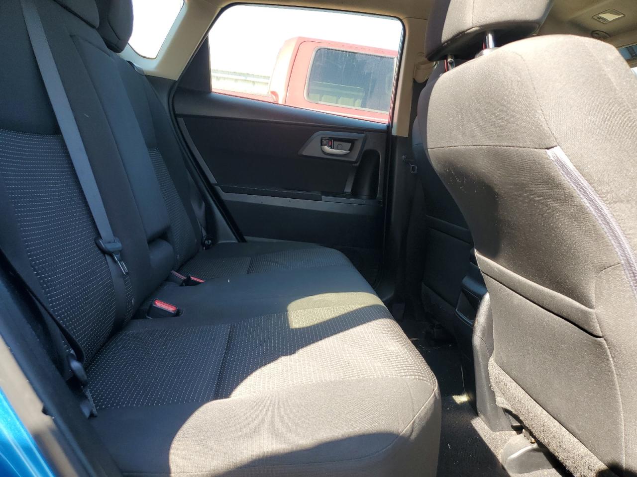 2018 Toyota Corolla VIN JTNKARJE2JJ564096 Copart auction photo, rear end / side damage thumbnail 10