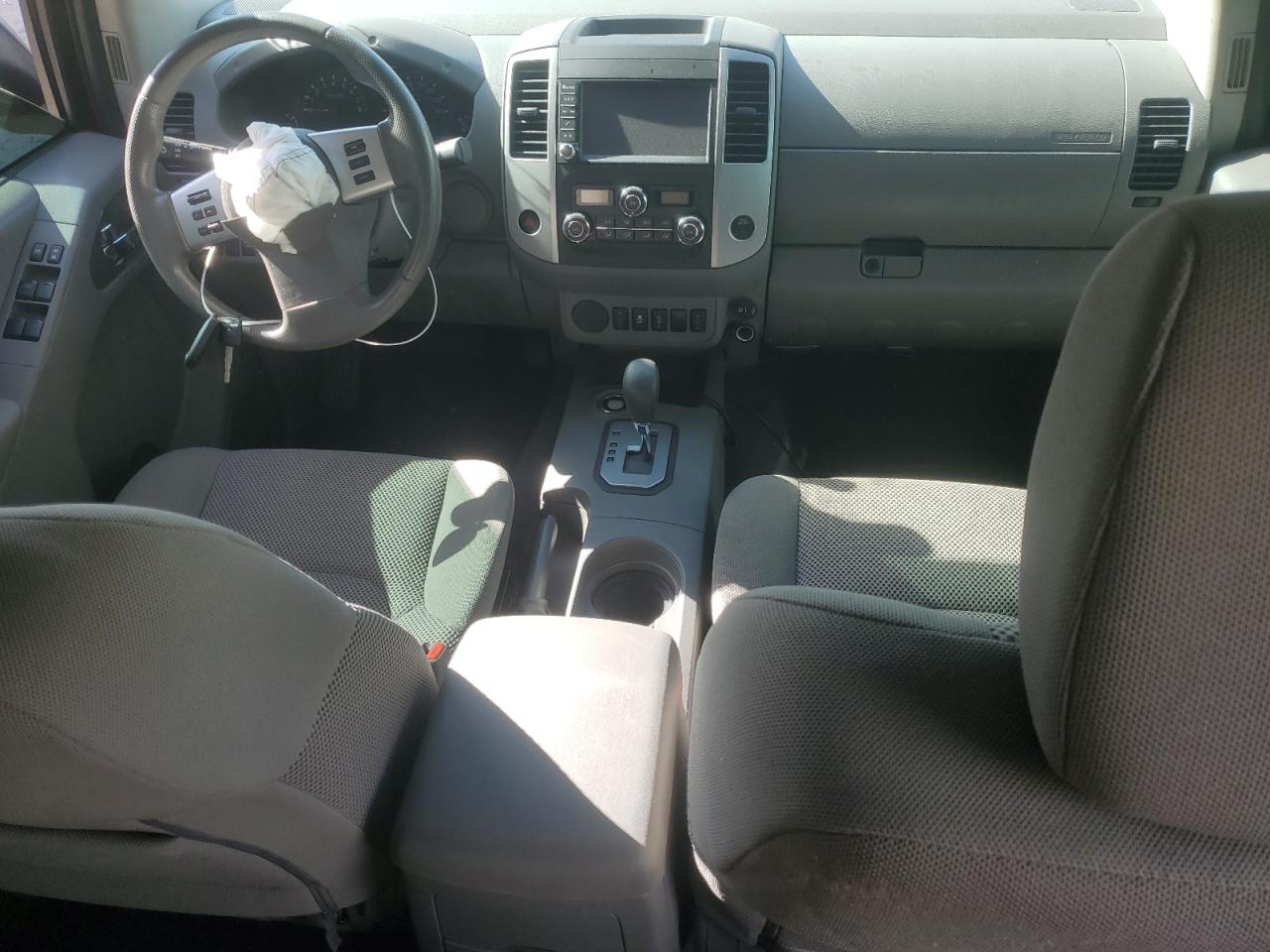 2020 Nissan Navara (Frontier) VIN 1N6ED0EA7LN725112 Copart auction photo, front end / side damage thumbnail 8