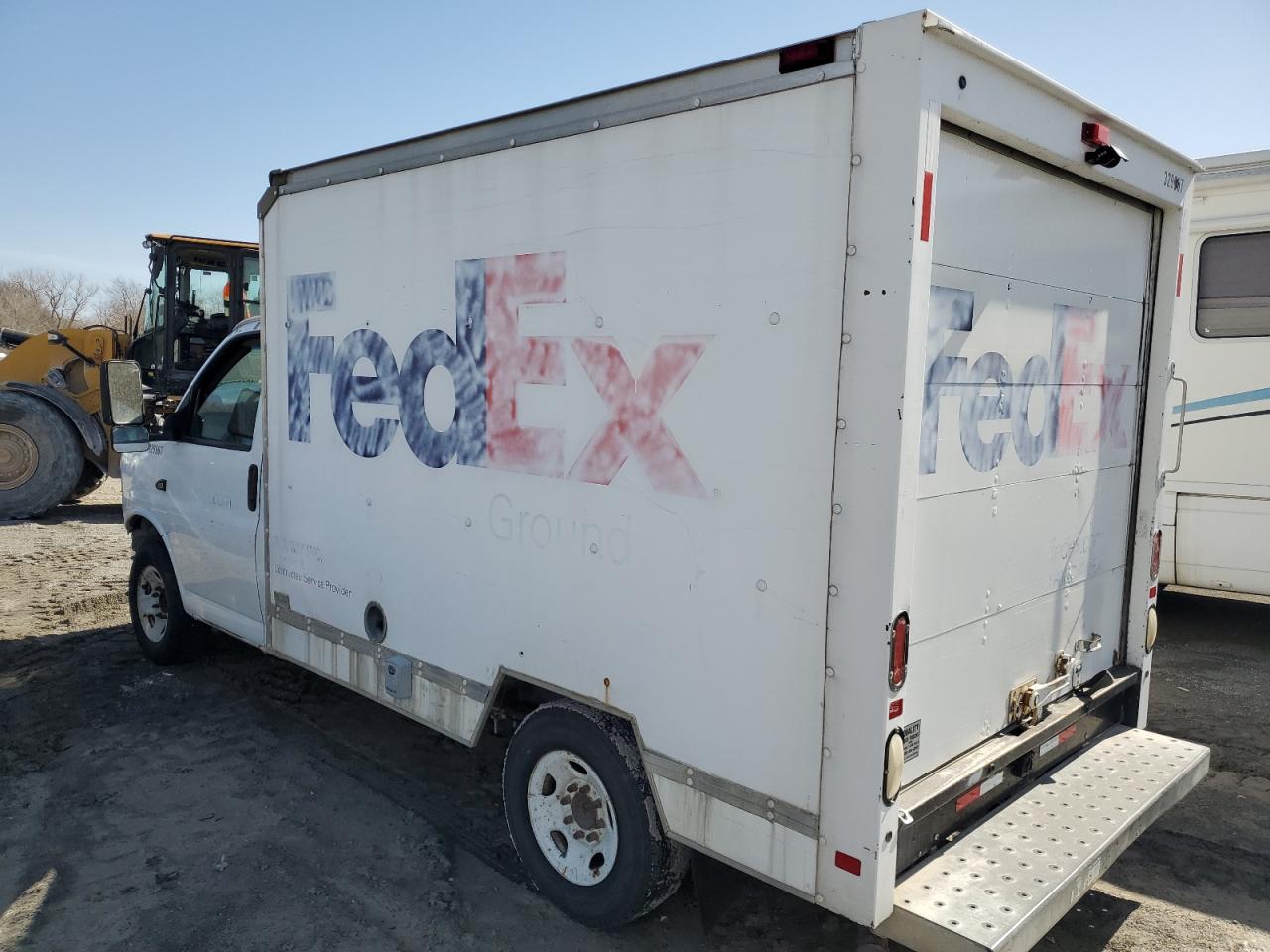 2008 GMC Savana VIN 1GDGG31C081911113 Copart auction photo, front end damage thumbnail 2