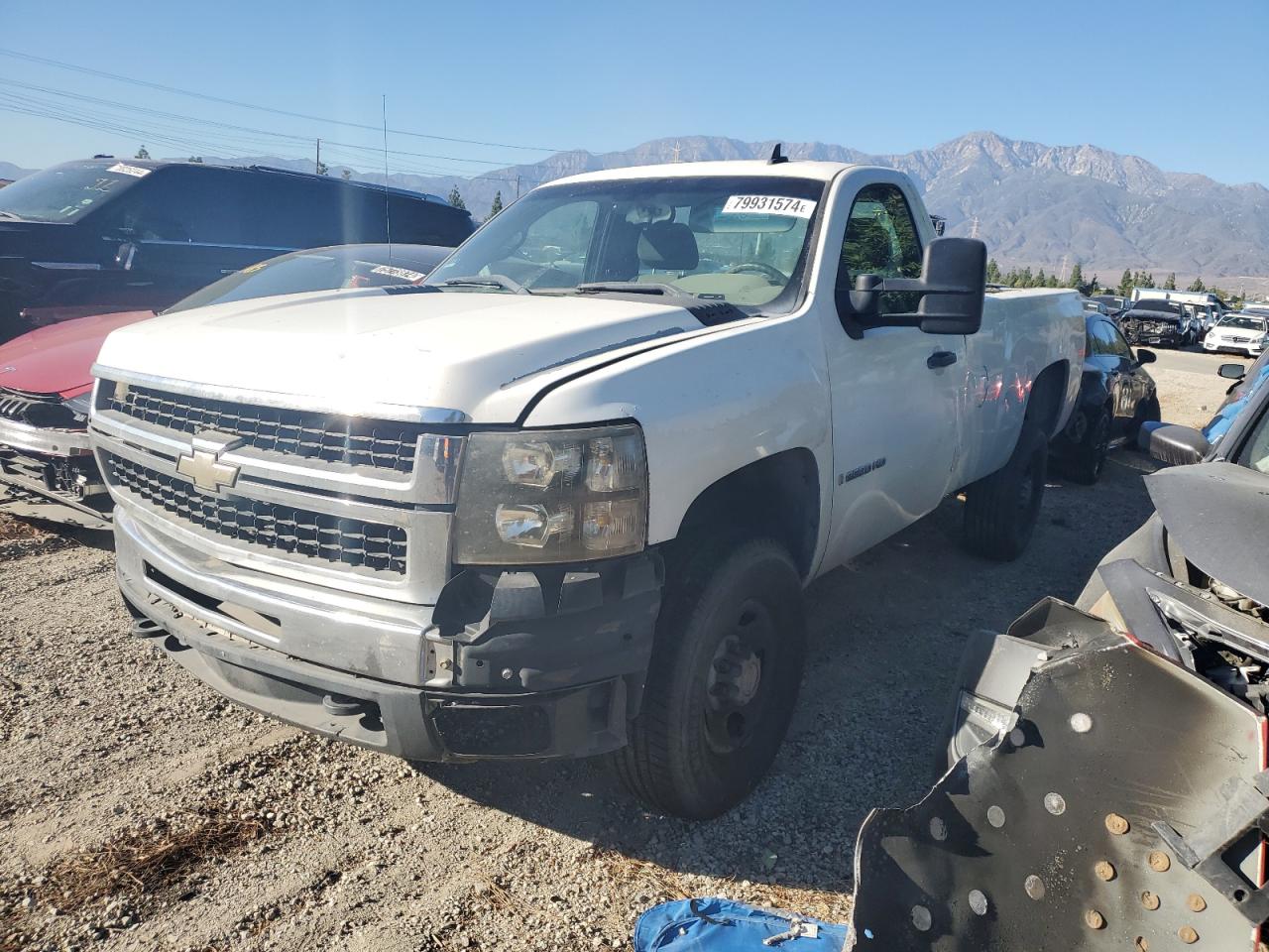 2008 Chevrolet Silverado VIN 1GCHC24KX8E112739