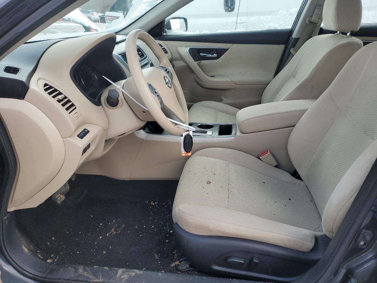 2015 Nissan Altima VIN 1N4AL3AP2FN315781 Copart auction photo, front end / minor dent/scratches damage thumbnail 7