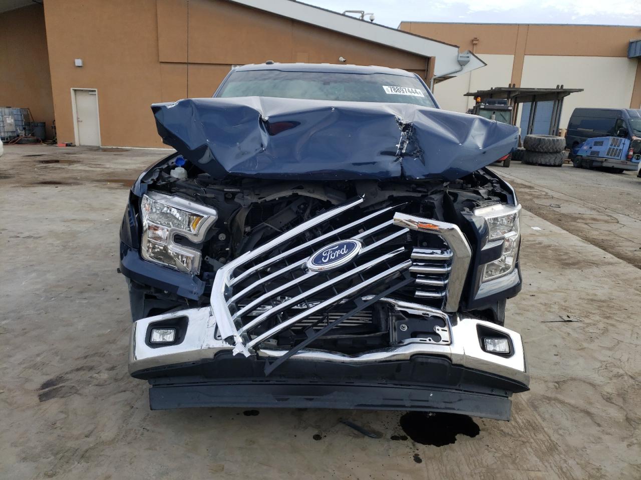 2017 Ford F-150 VIN 1FTEW1CP4HKC83862 Copart auction photo, front end damage thumbnail 5