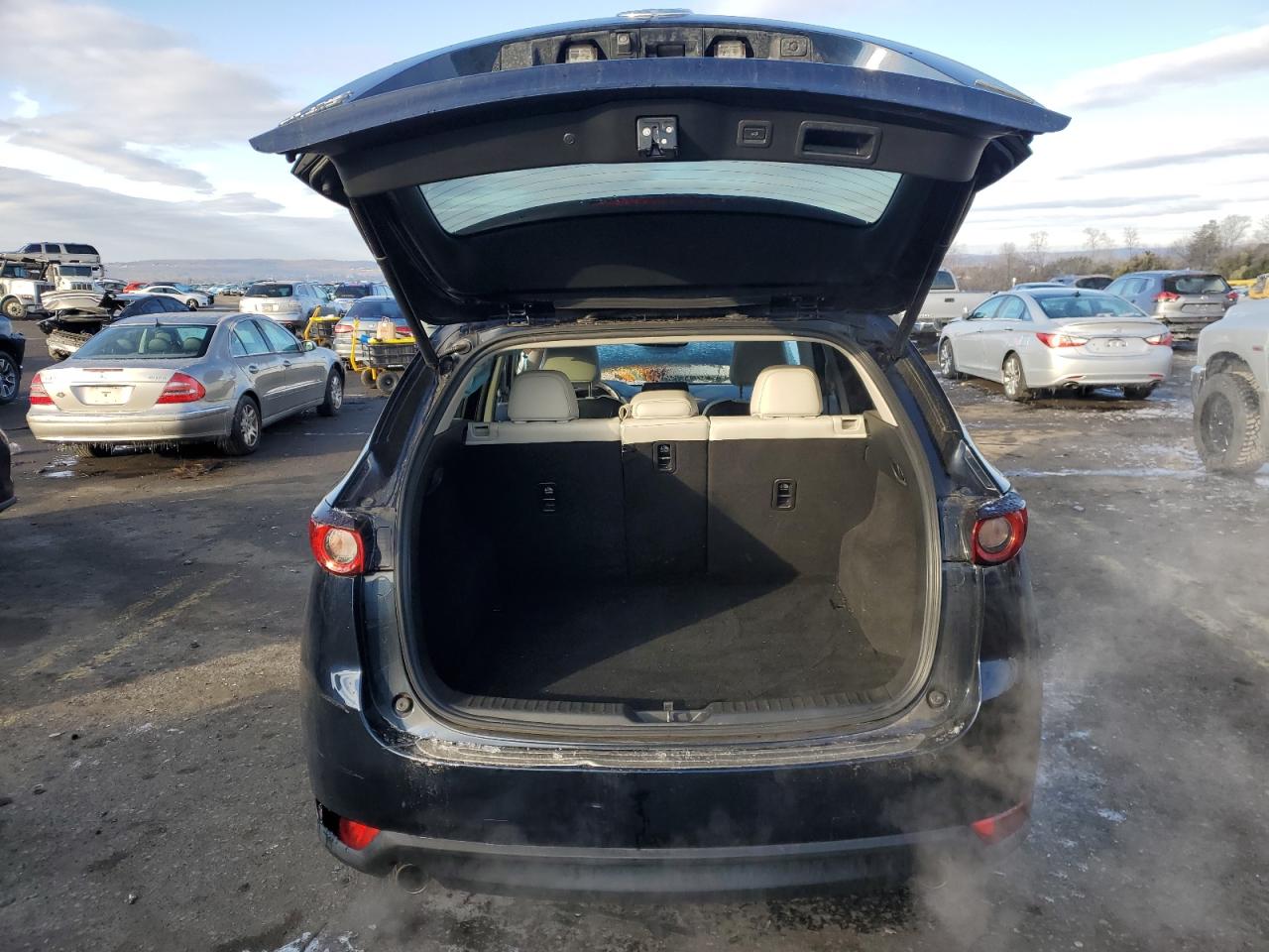 2017 Mazda CX-5 VIN JM3KFBDL3H0126136 Copart auction photo, front end damage thumbnail 6