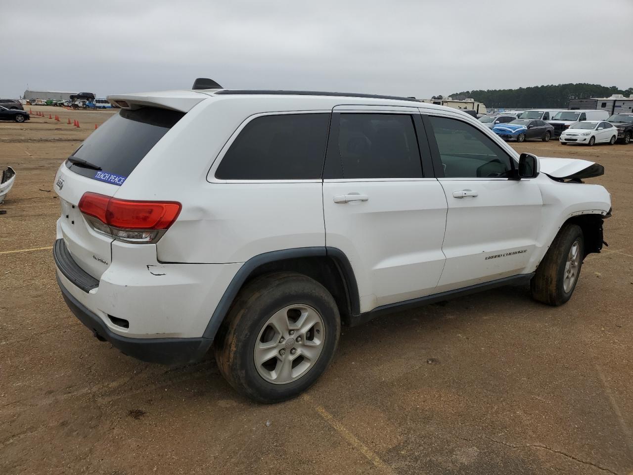 2015 Jeep Grand Cherokee VIN 1C4RJFAG2FC696970 Copart auction photo, water/flood / front end damage thumbnail 3