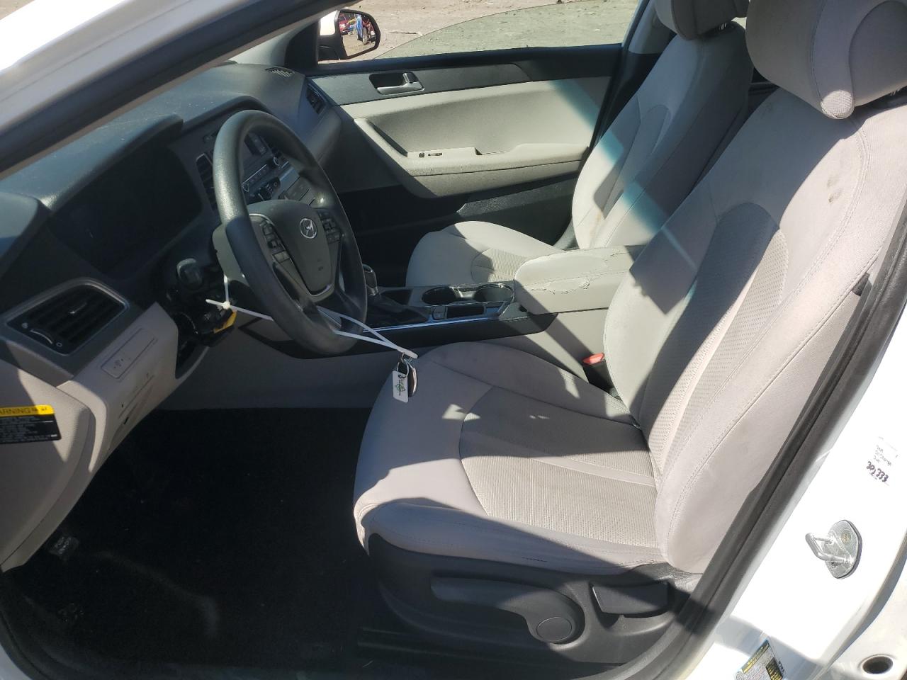 2016 Hyundai Sonata VIN 5NPE24AF8GH385587 Copart auction photo, minor dent/scratches / vandalism damage thumbnail 7