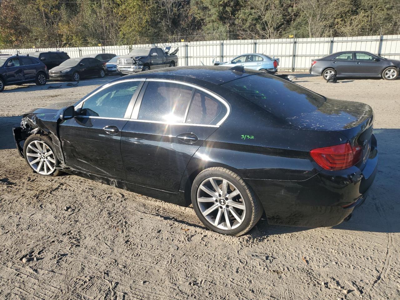 2014 BMW 5er VIN WBA5B3C50ED531141 Copart auction photo, front end / side damage thumbnail 2