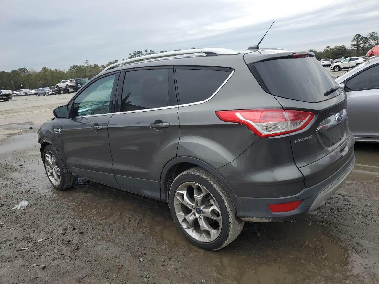 2016 Ford Escape VIN 1FMCU0J98GUC85799 Copart auction photo, front end damage thumbnail 2
