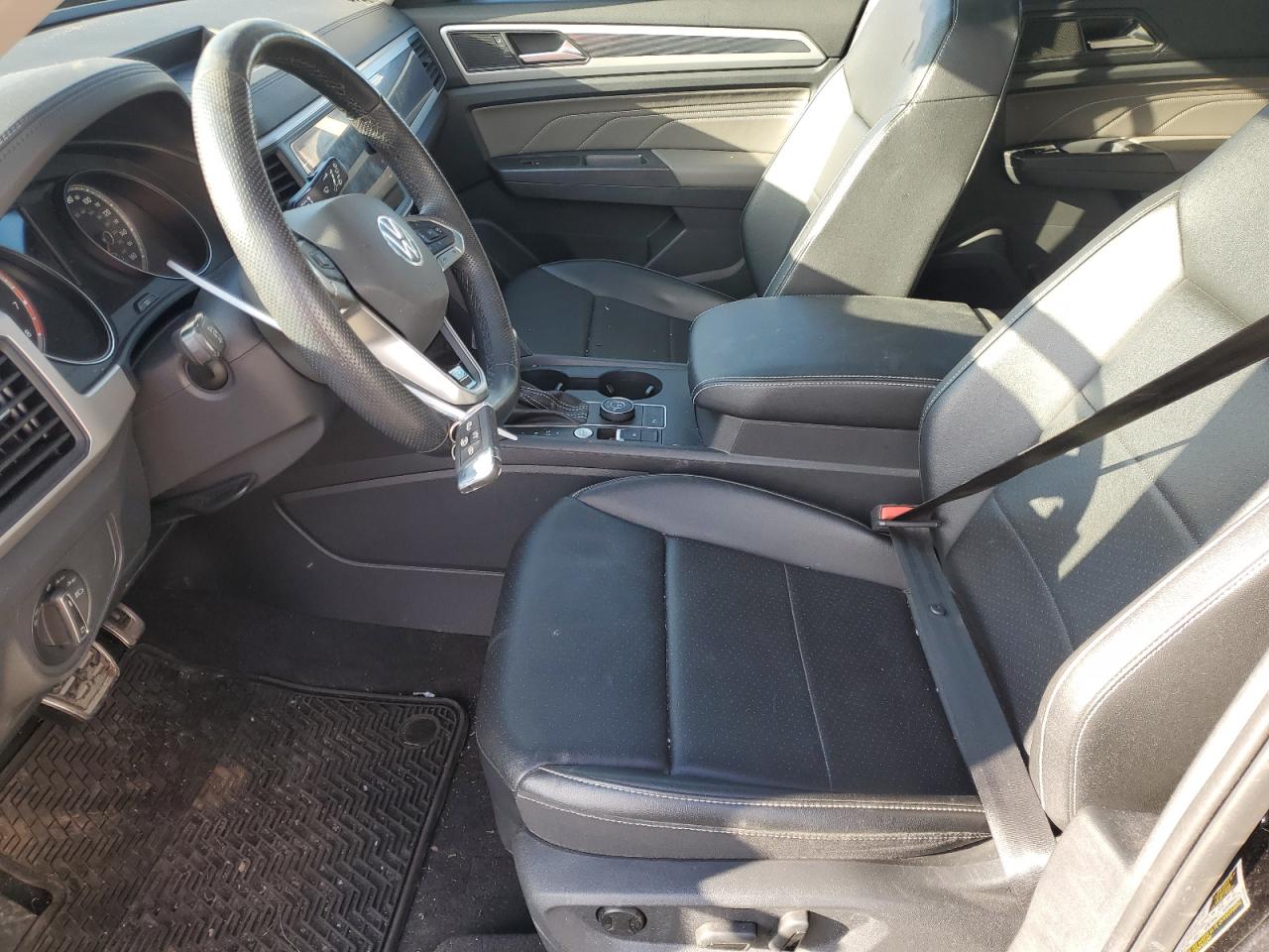 2021 Volkswagen Atlas VIN 1V2NR2CA5MC563608 Copart auction photo, all over damage thumbnail 7