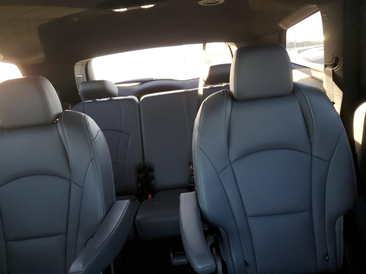 2022 Buick Enclave VIN 5GAERBKW1NJ164496 Copart auction photo, front end damage thumbnail 10