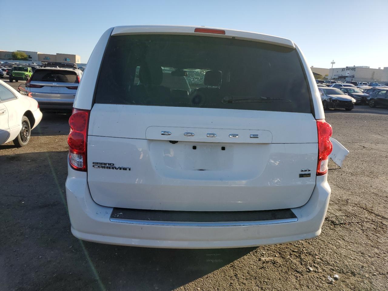 2019 Dodge Caravan VIN 2C4RDGEG4KR726561 Copart auction photo, front end damage thumbnail 6