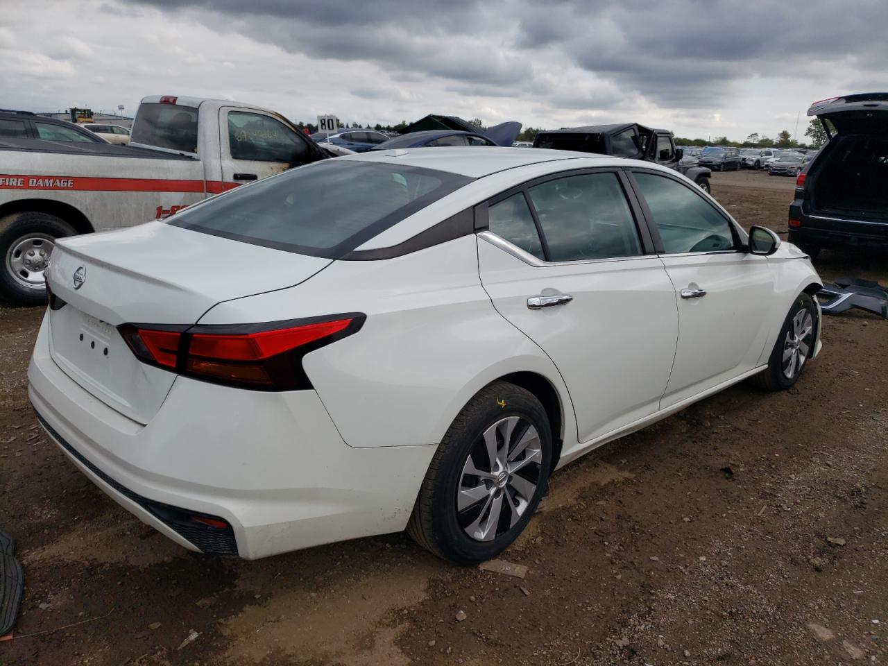 2019 Nissan Altima VIN 1N4BL4BVXKC226859 Copart auction photo, front end damage thumbnail 3