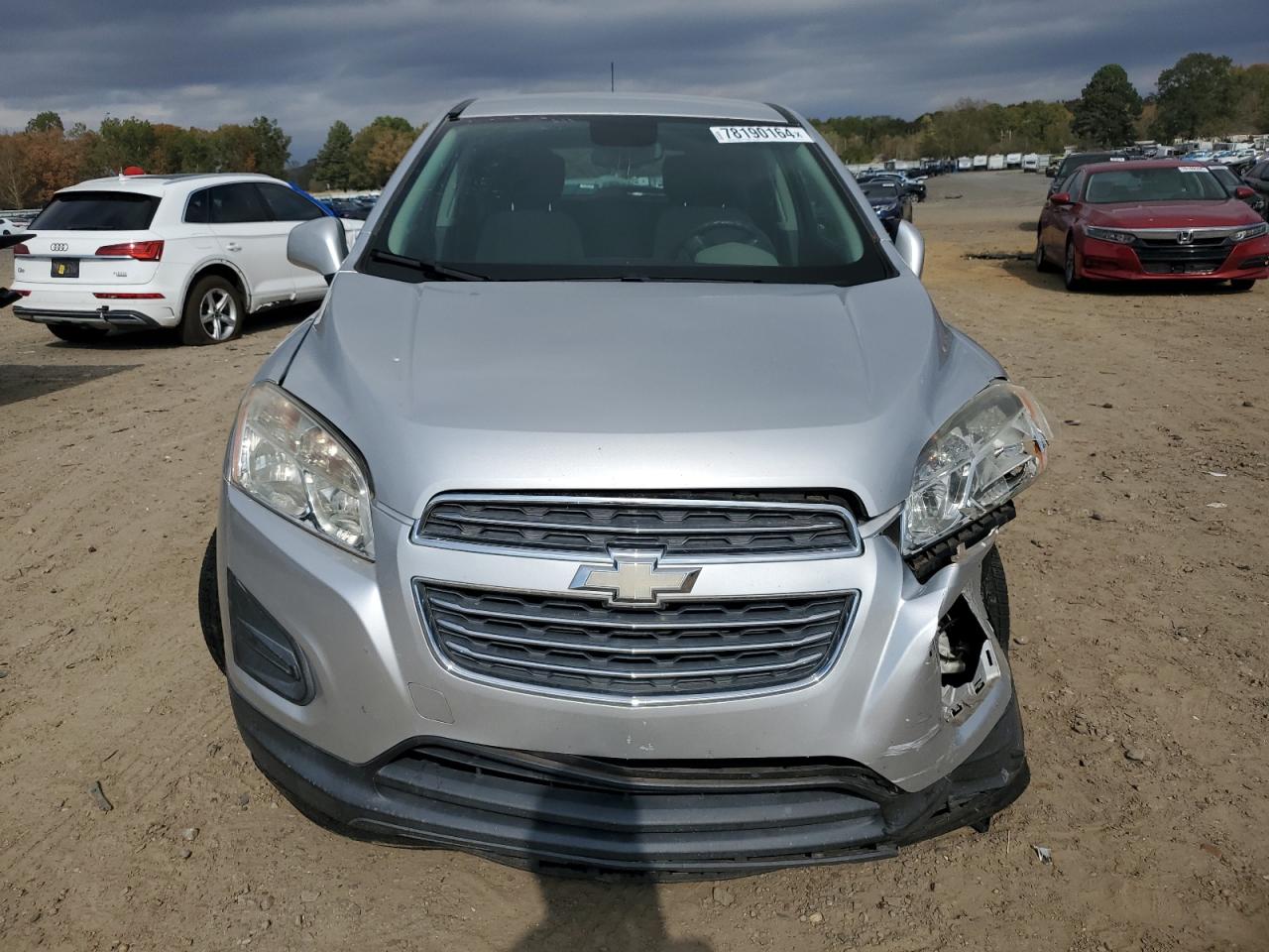 2015 Chevrolet Trax VIN 3GNCJKSB2FL241114 Copart auction photo, front end / minor dent/scratches damage thumbnail 5