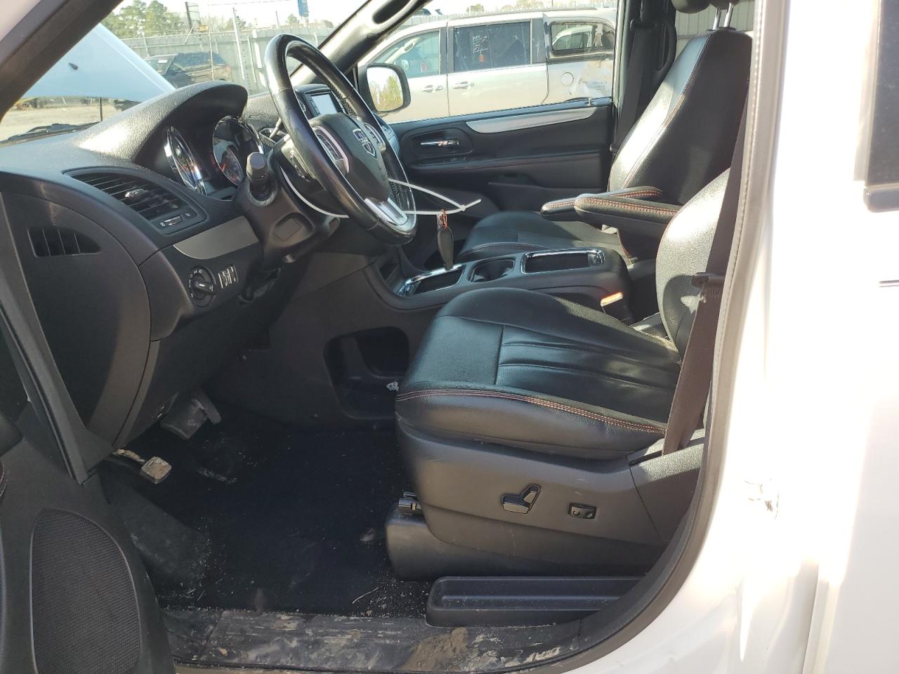 2019 Dodge Caravan VIN 2C4RDGEG2KR716501 Copart auction photo, rear end / minor dent/scratches damage thumbnail 7