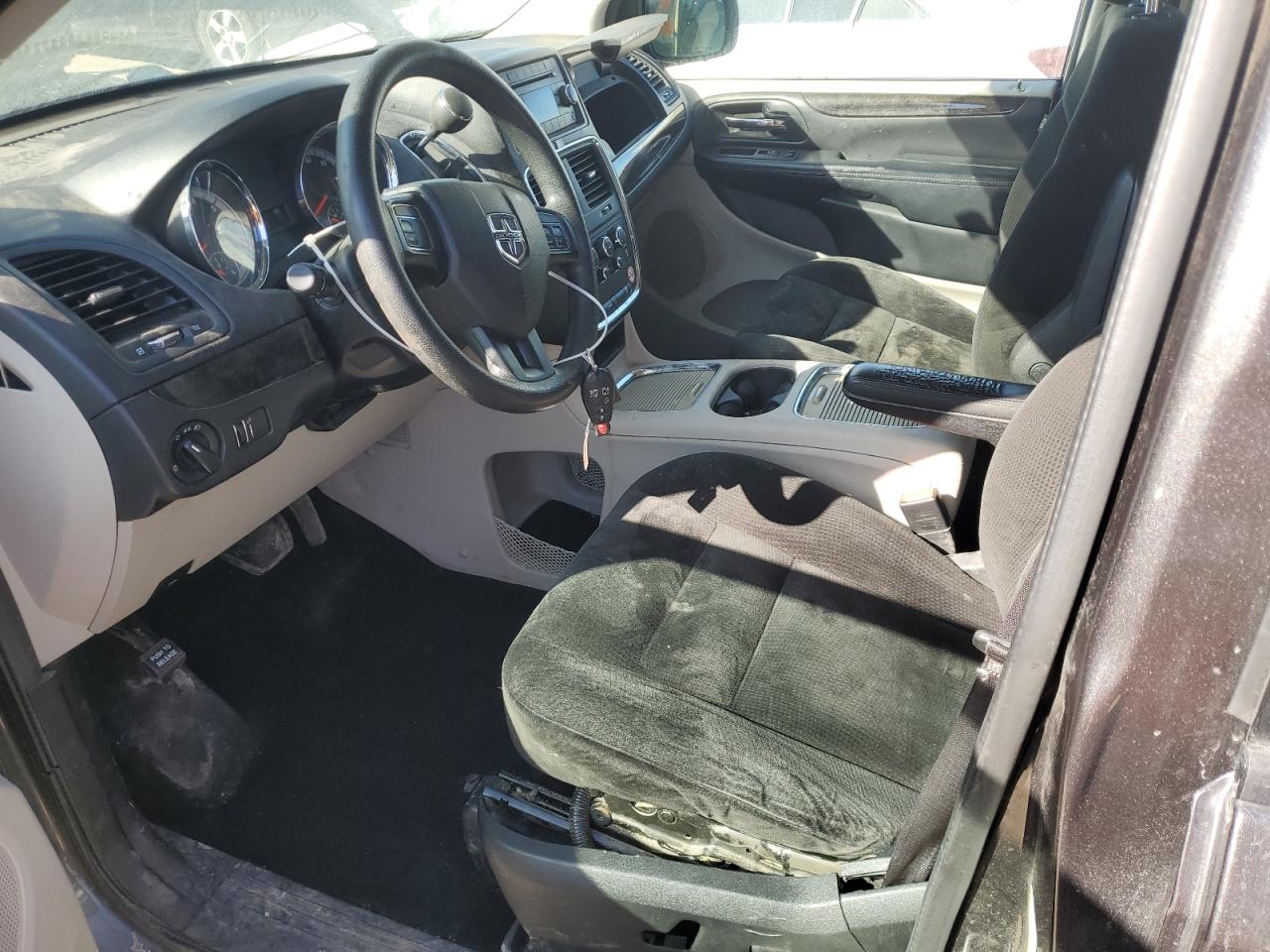 2016 Dodge Caravan VIN 2C4RDGCG5GR374875 Copart auction photo, front end / rear end damage thumbnail 7